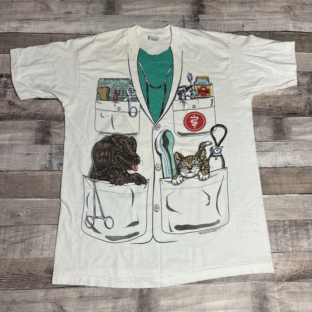 Veterinarian Shirt Size Large White Vintage 80s Cute Cat Dog Ray Beez Shot Vet